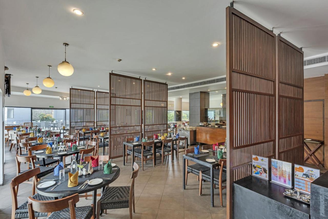 Отель Club Mahindra Corbett Dhikuli Экстерьер фото