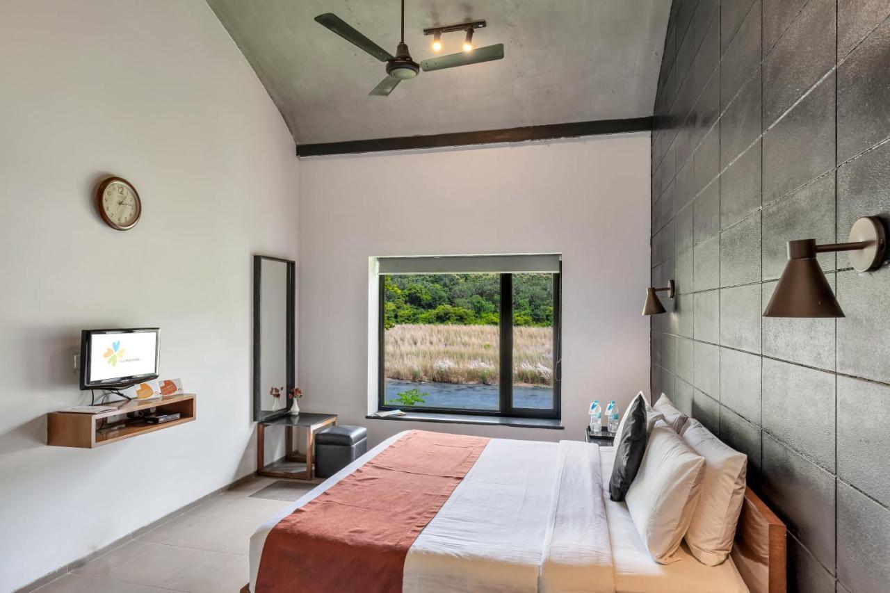 Отель Club Mahindra Corbett Dhikuli Экстерьер фото