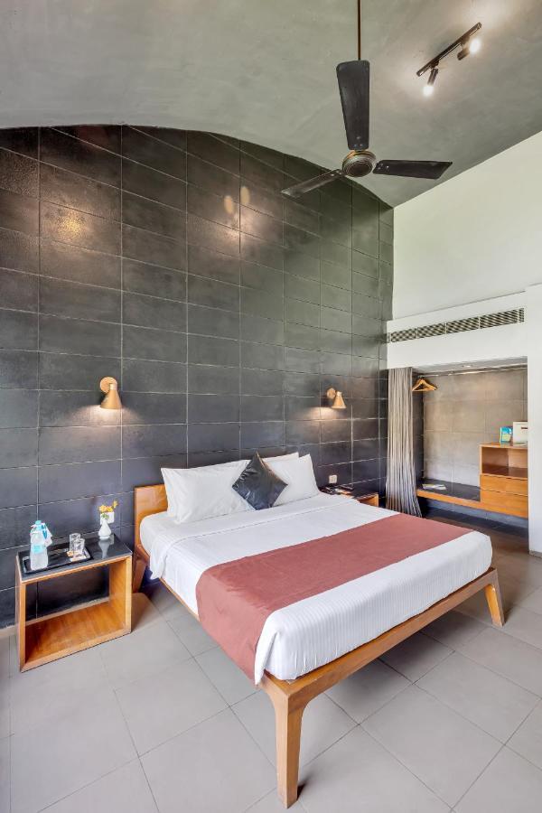 Отель Club Mahindra Corbett Dhikuli Экстерьер фото